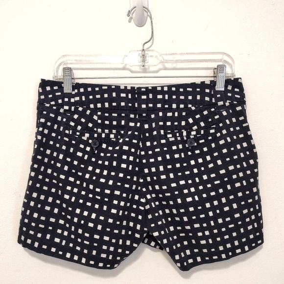 Tommy Hilfiger - Printed Khaki Shorts - Picture 4 of 8